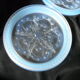 3 dessous de bouteille en verre moulé pressé opalescent bleuté