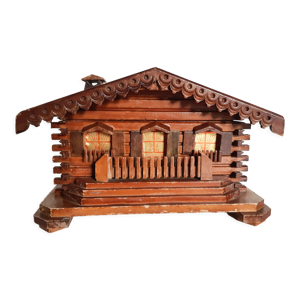 Boîte chalet miniature Suisse,