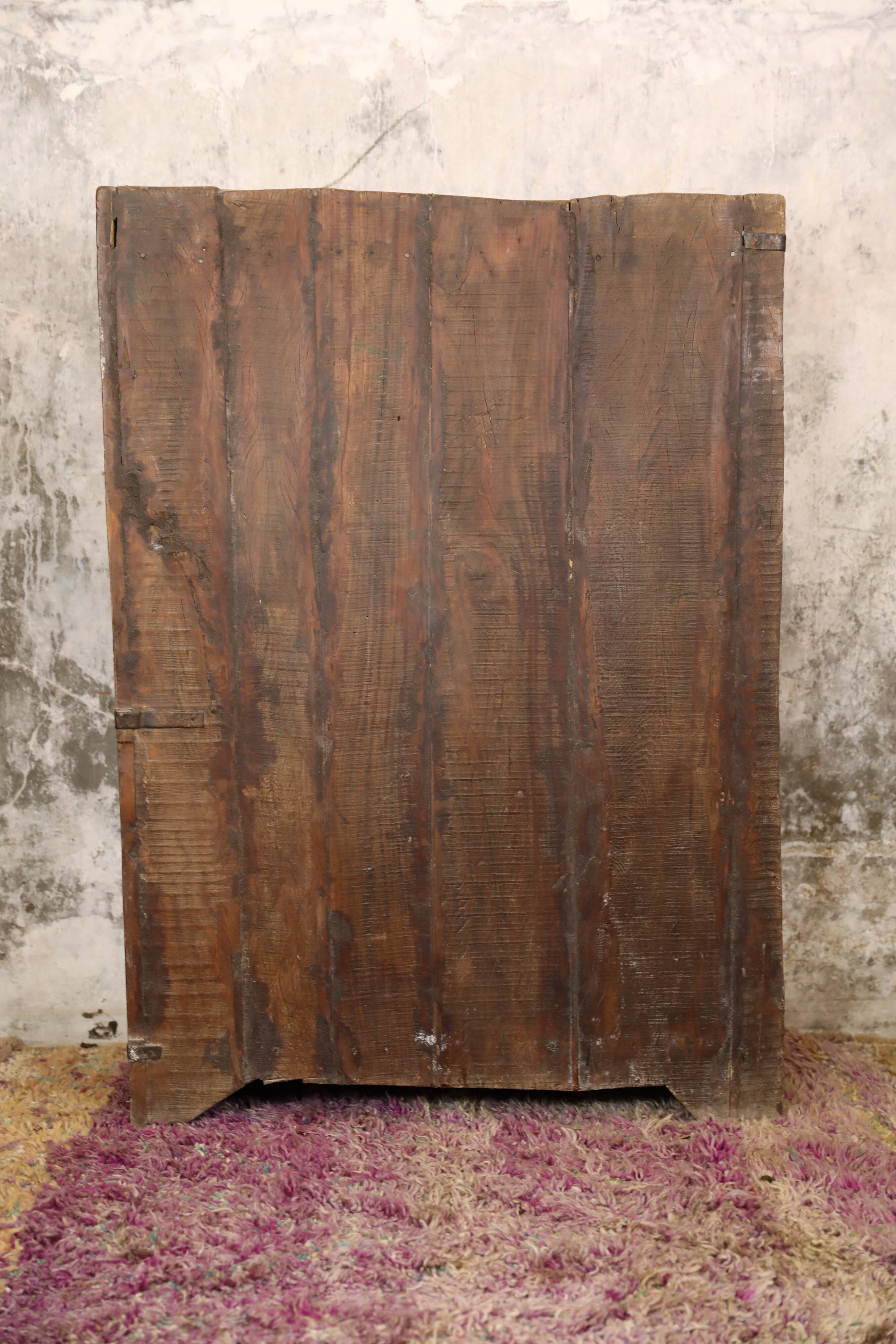 Indian mango buffet 4 doors and 3 drawers, unique piece