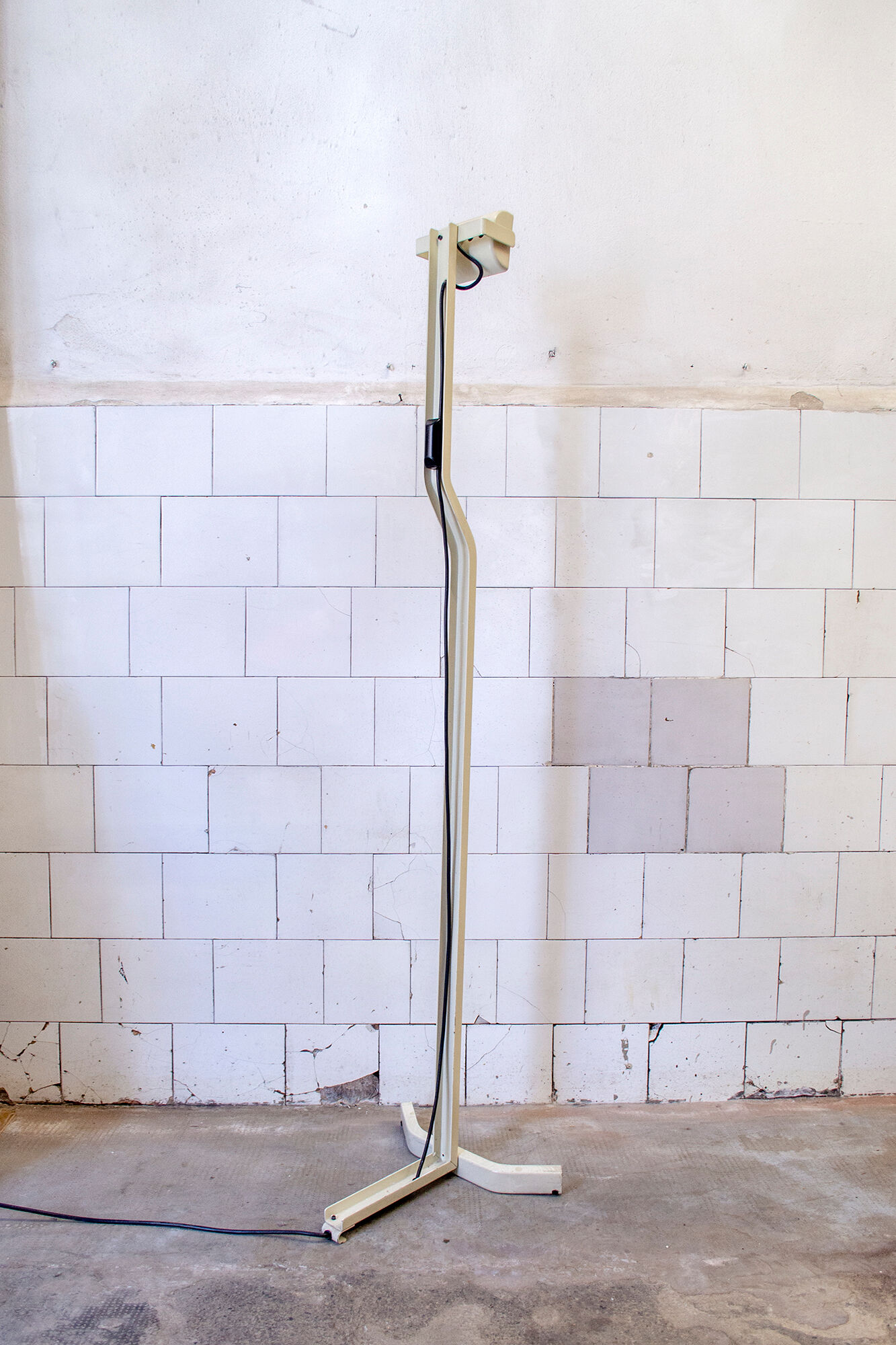 Sirio T floor lamp by Kazuhide Takahama for Sirrah, Italy, 1977