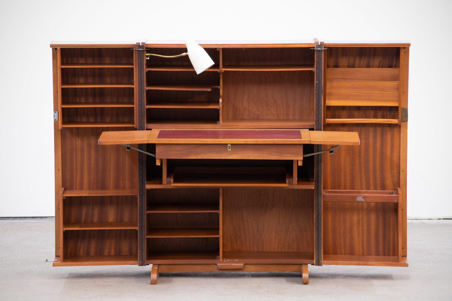 Bureau vintage Magic Box 1960