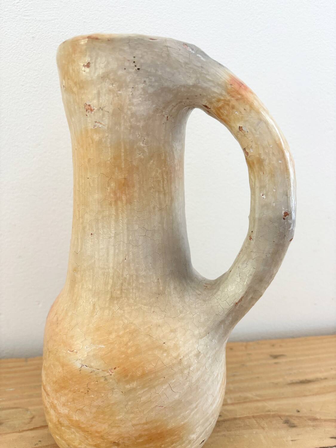 Sejnane terracotta jug