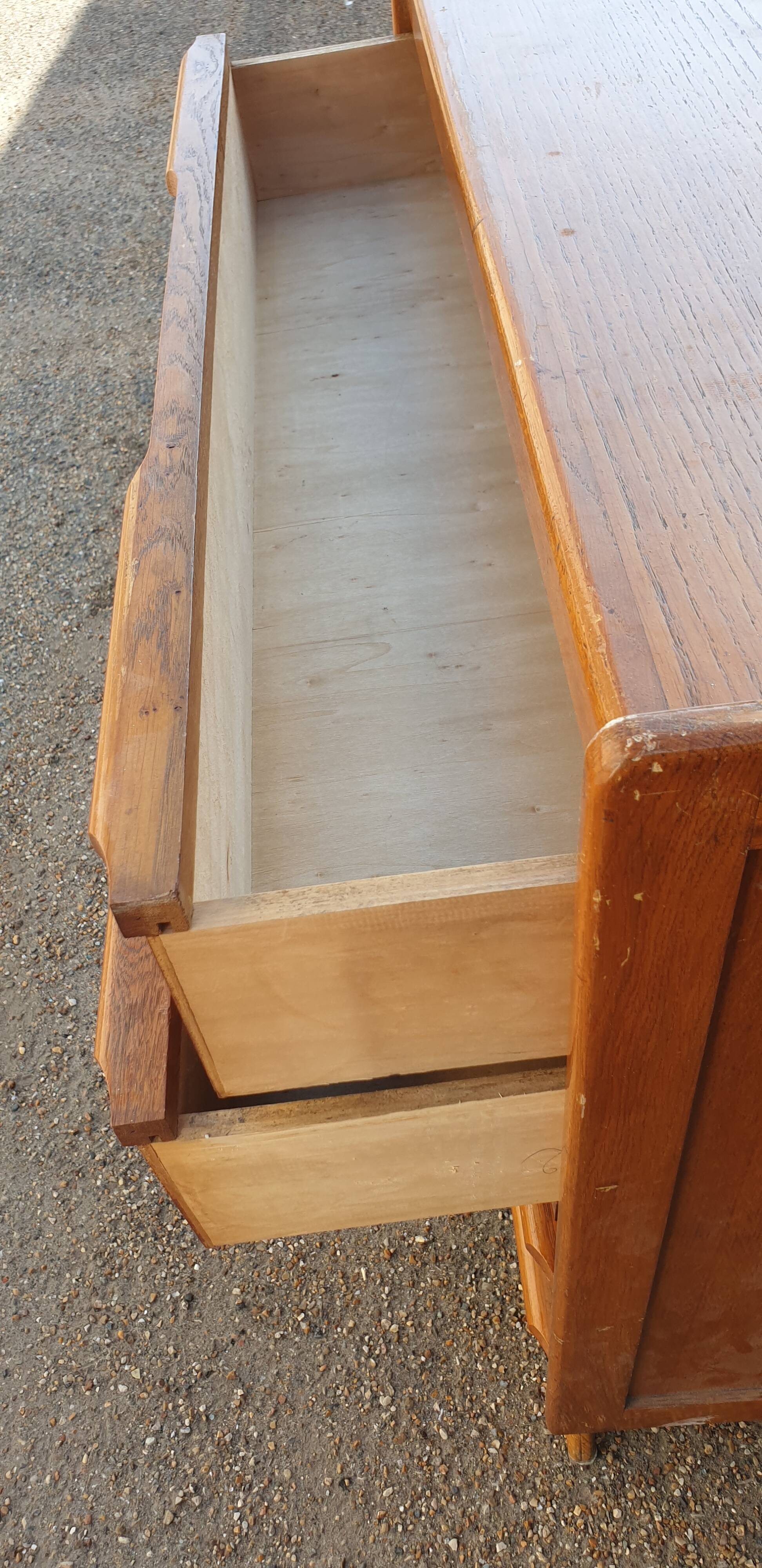 Vintage chest of drawers