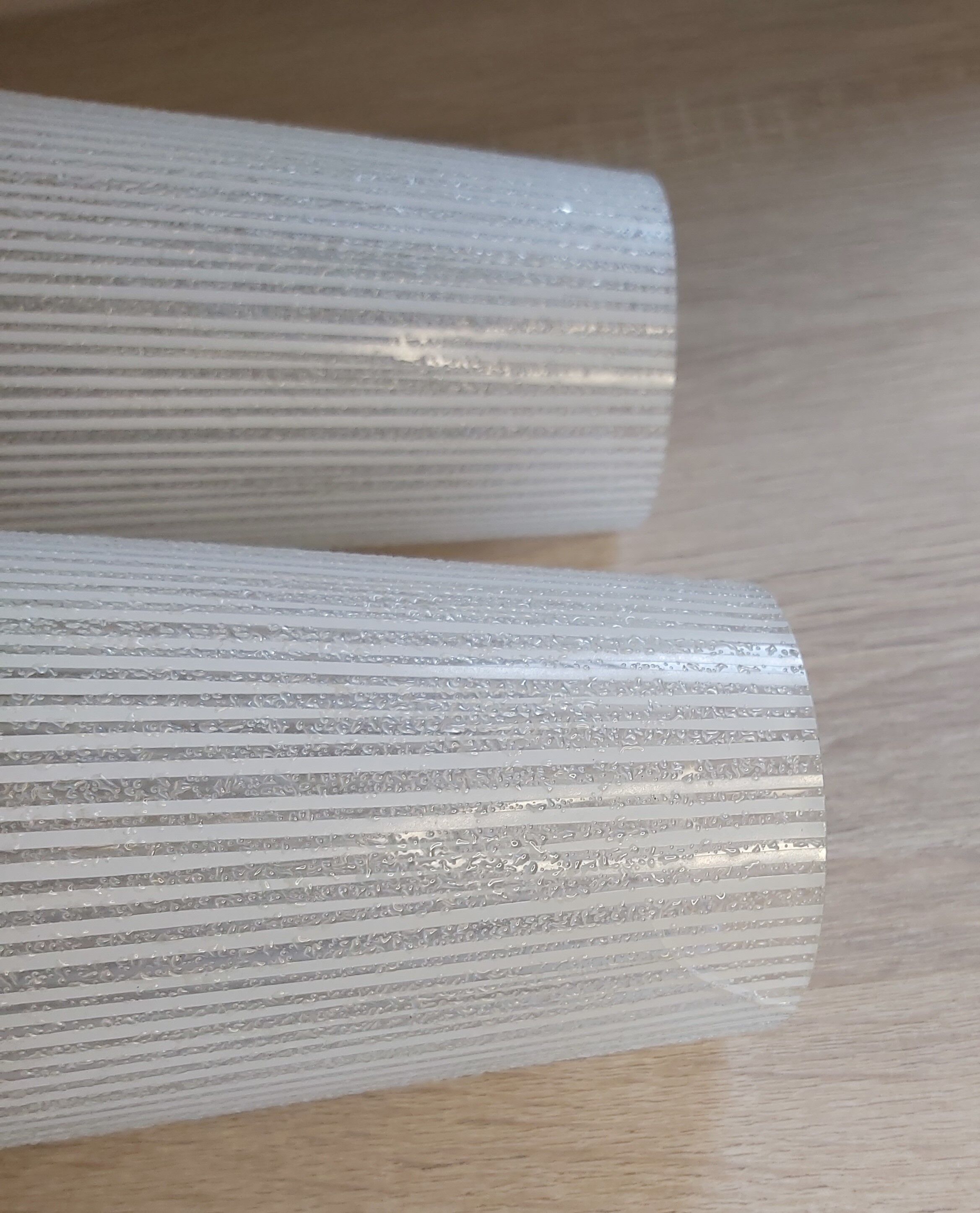 Wall lamp in teak wood and glass