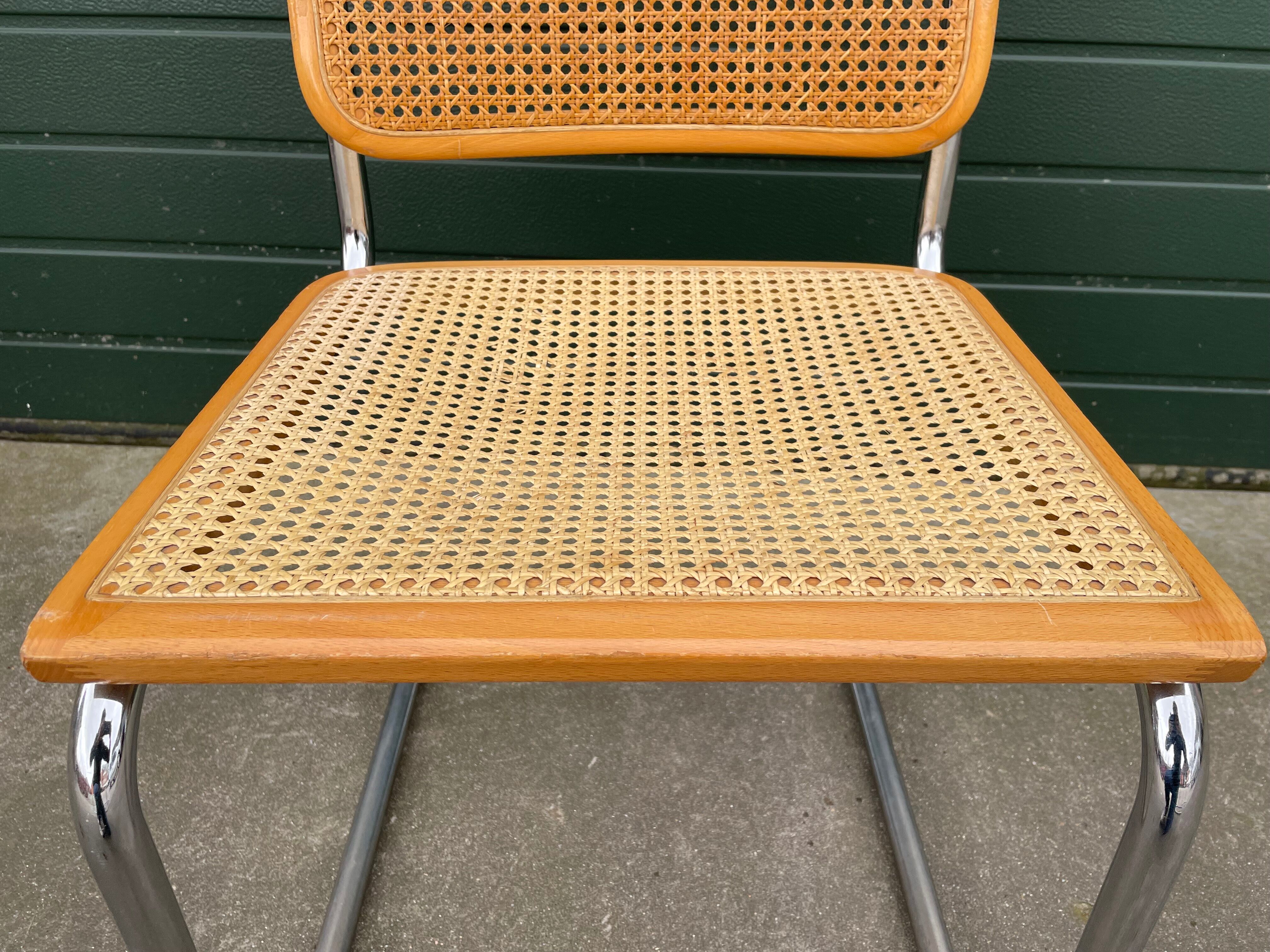 Lot de 4 chaises Cesca modèle b32 en chrome fabriqué en italie par Marcel Breuer