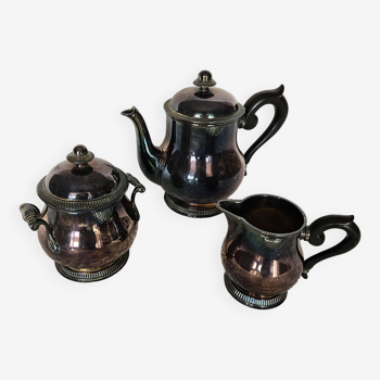 Silver metal coffee service