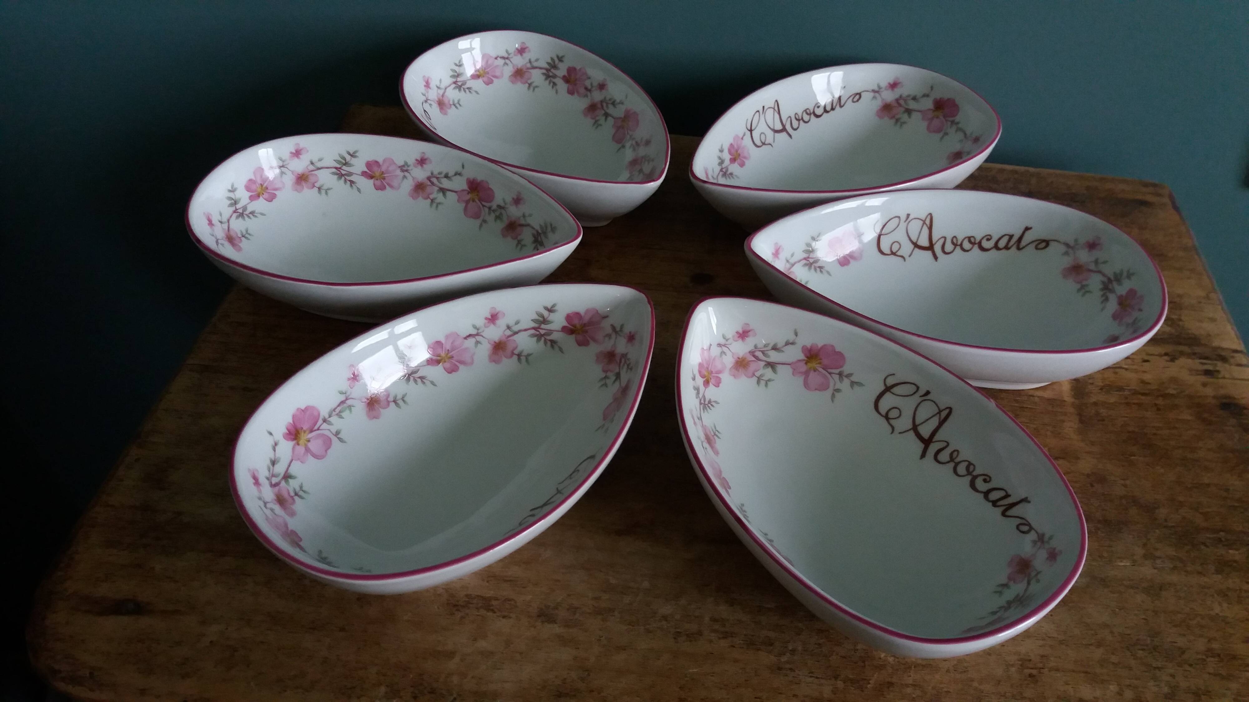 Lawyer's service, porcelain bowls FD Chauvigny