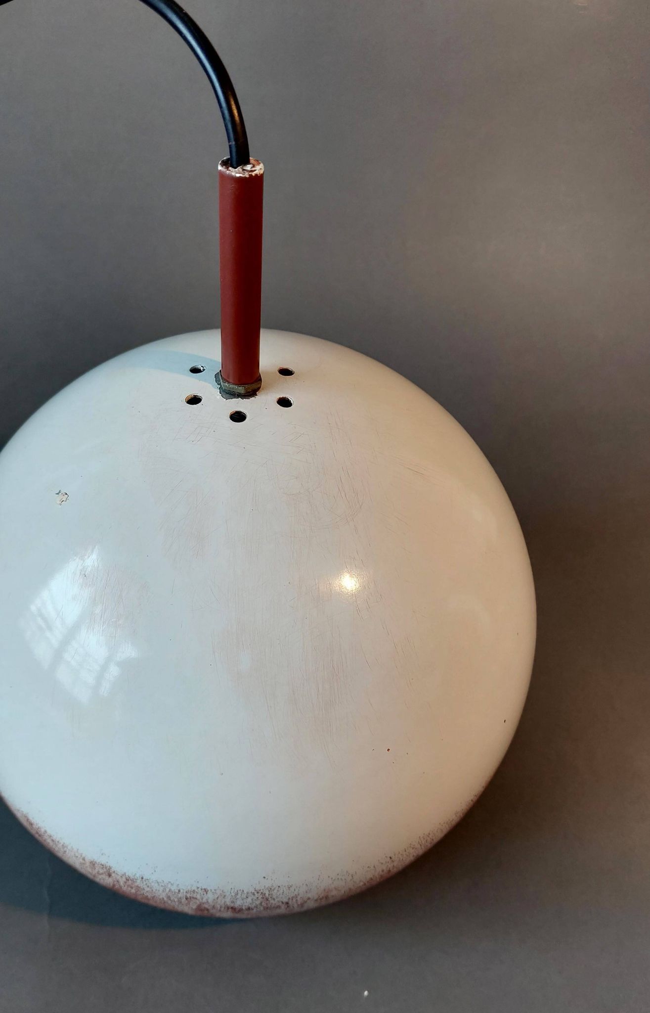 Raak pendant lamp 1960/70 in white and red metal.