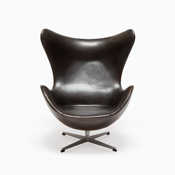 Fauteuil Egg par Arne Jacobsen