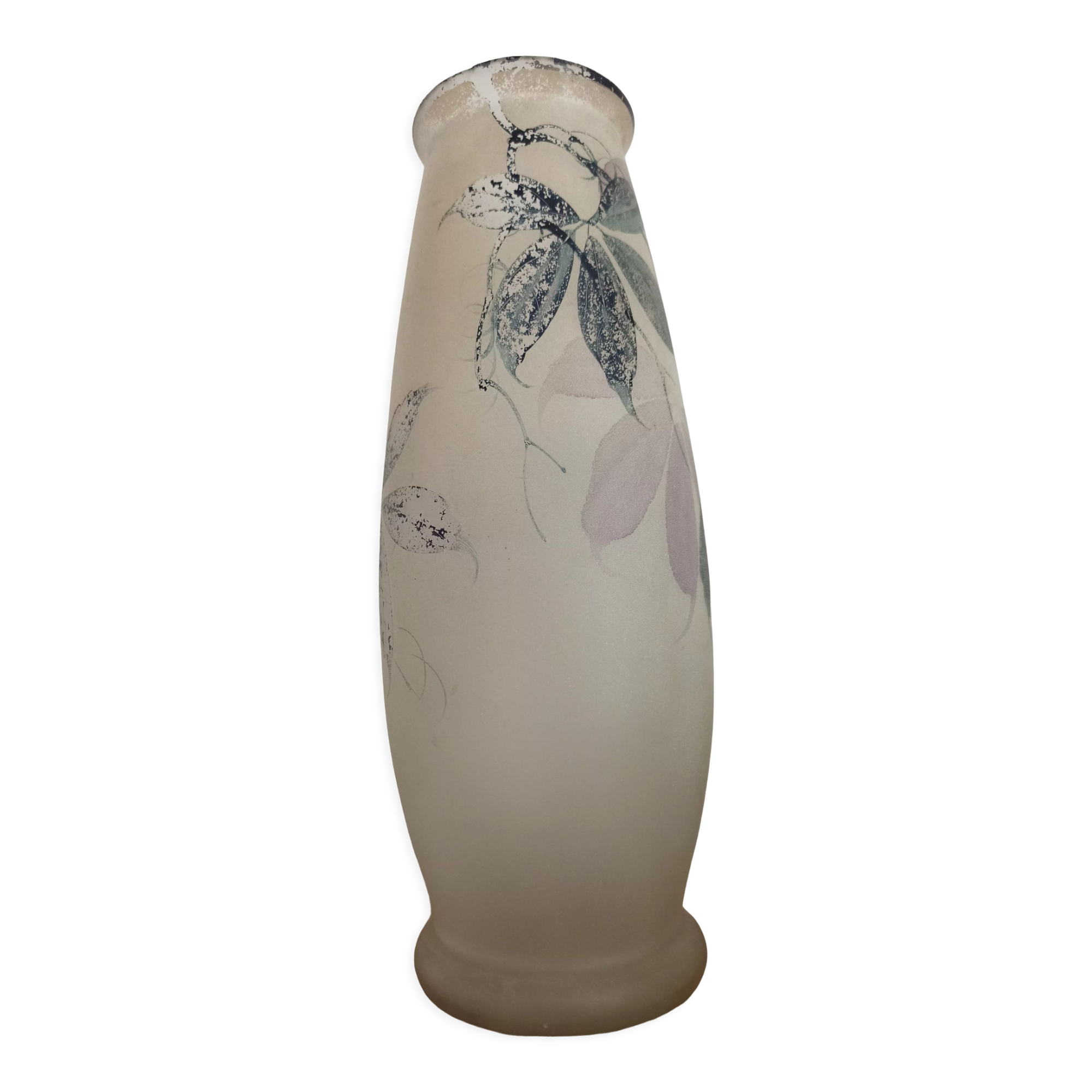 Vase in glass paste