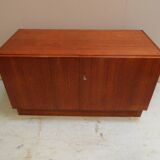 Mid Century 2 doors cabinet 1960's