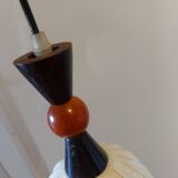 Opaline suspension