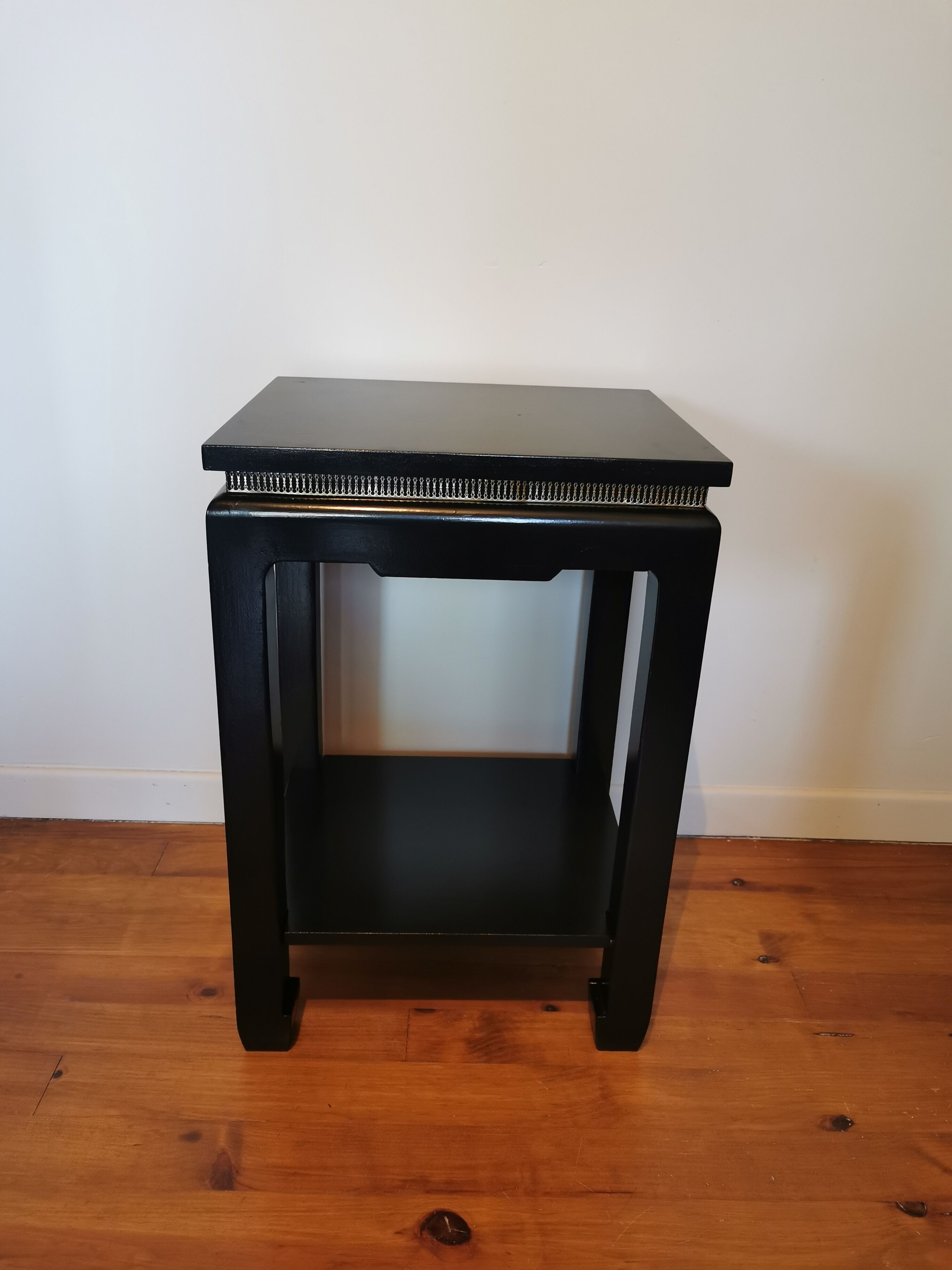 Vintage side table art deco inspiration