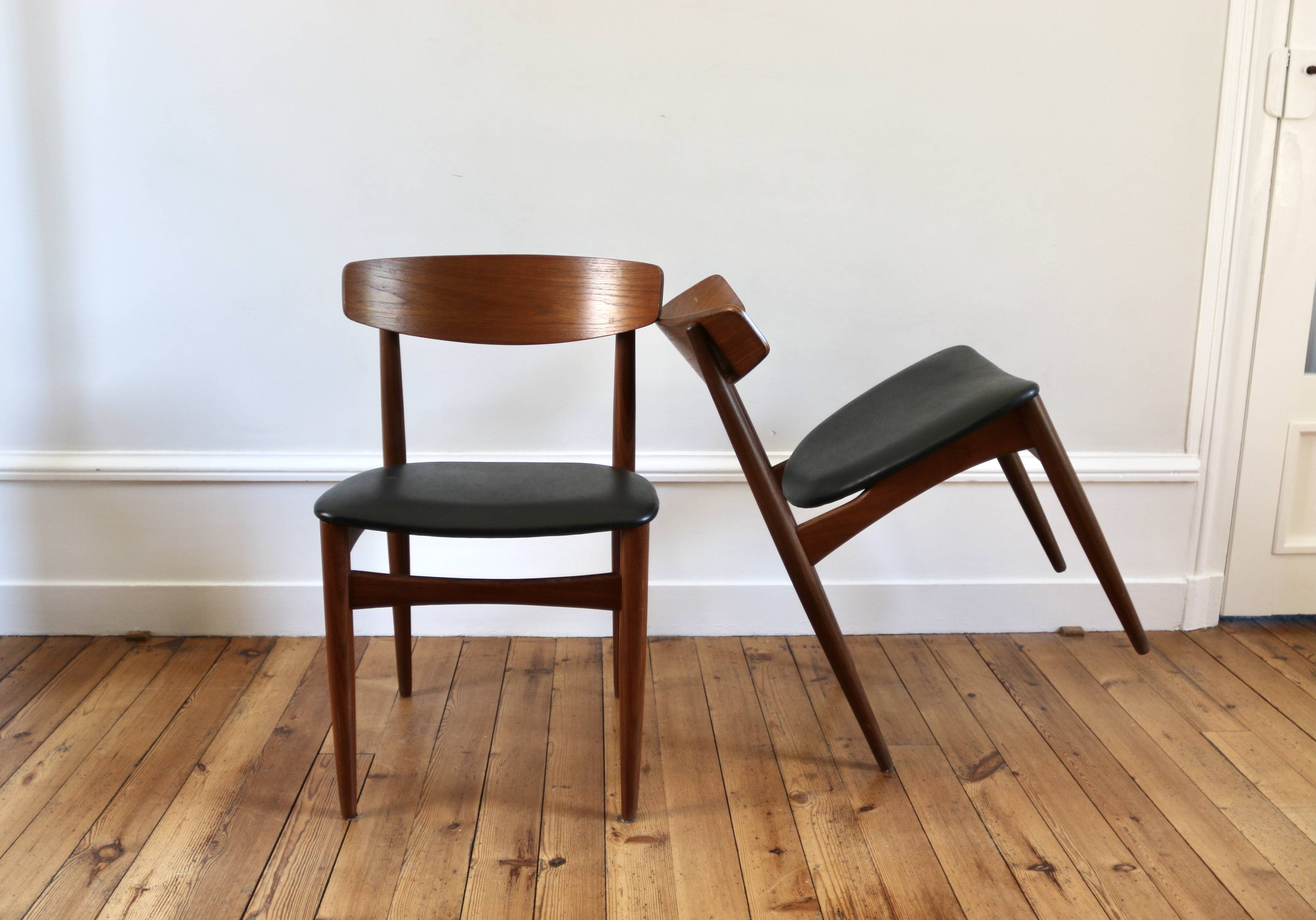 Set of 6 Scandinavian vintage teak chairs HW Klein 1960