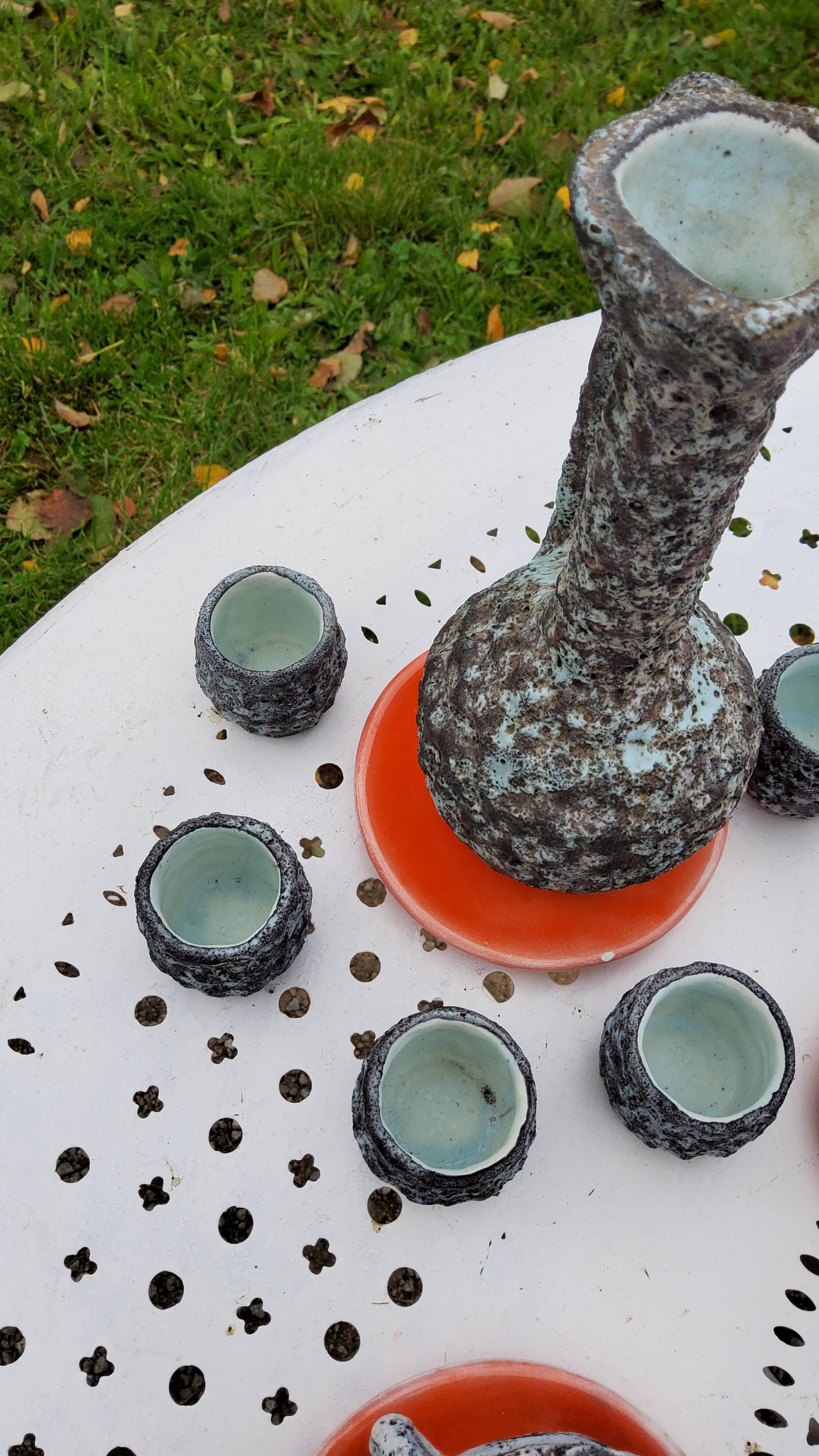 Coffee service and liqueur service of the 70s in faience of Vallauris