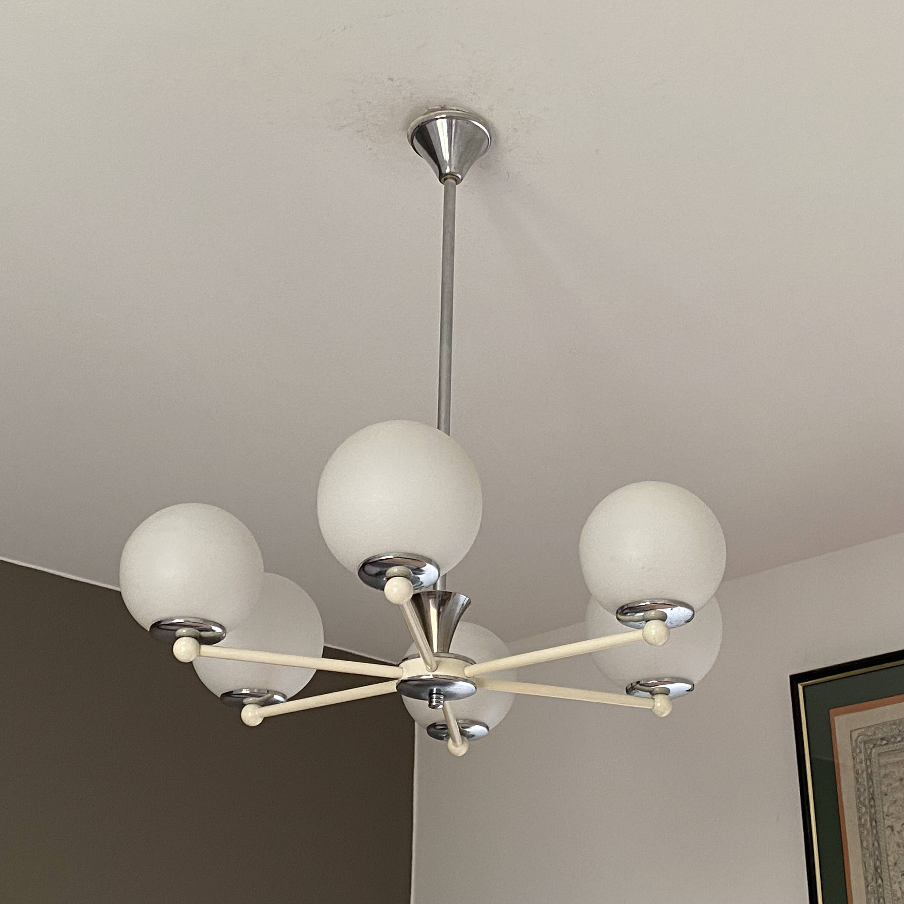 Lustre spoutnik. 1970. 6 globes. space age.