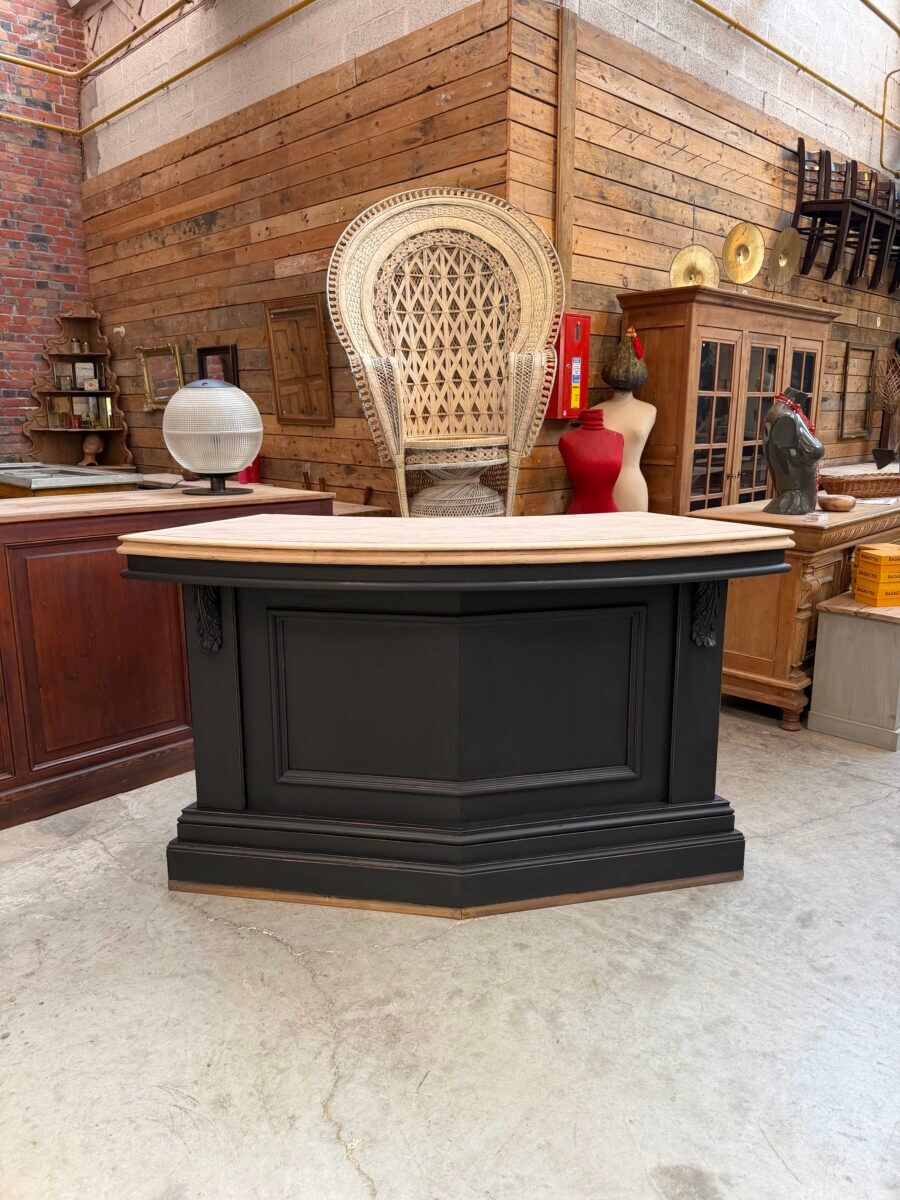 Comptoir de bar incurvé XXème