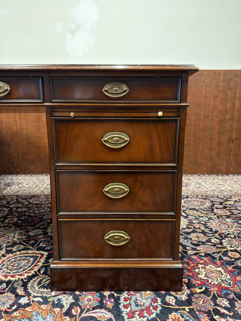 Unique Classic English Desk Set with Conference Table