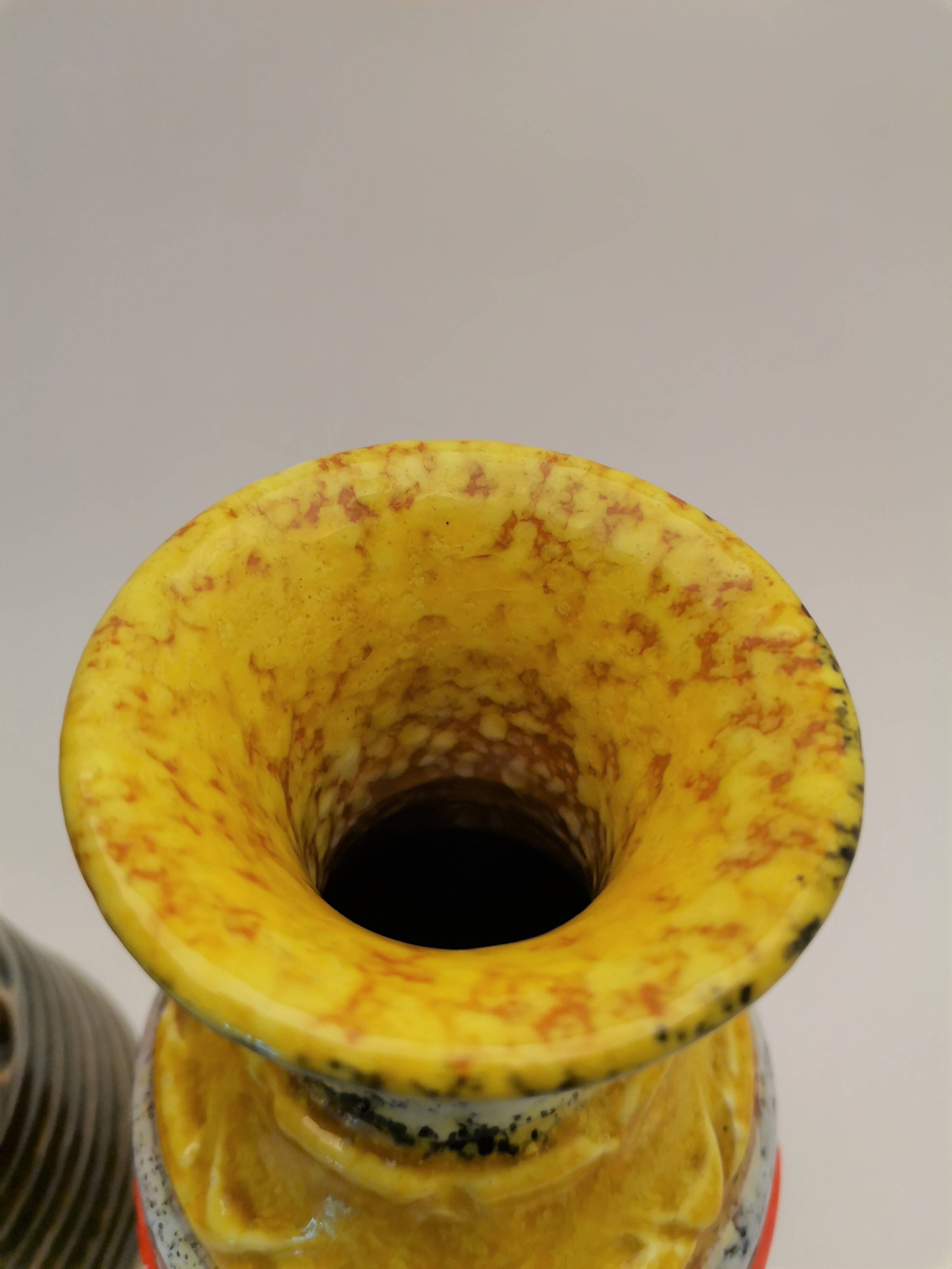 Lot de 2 vases en céramique