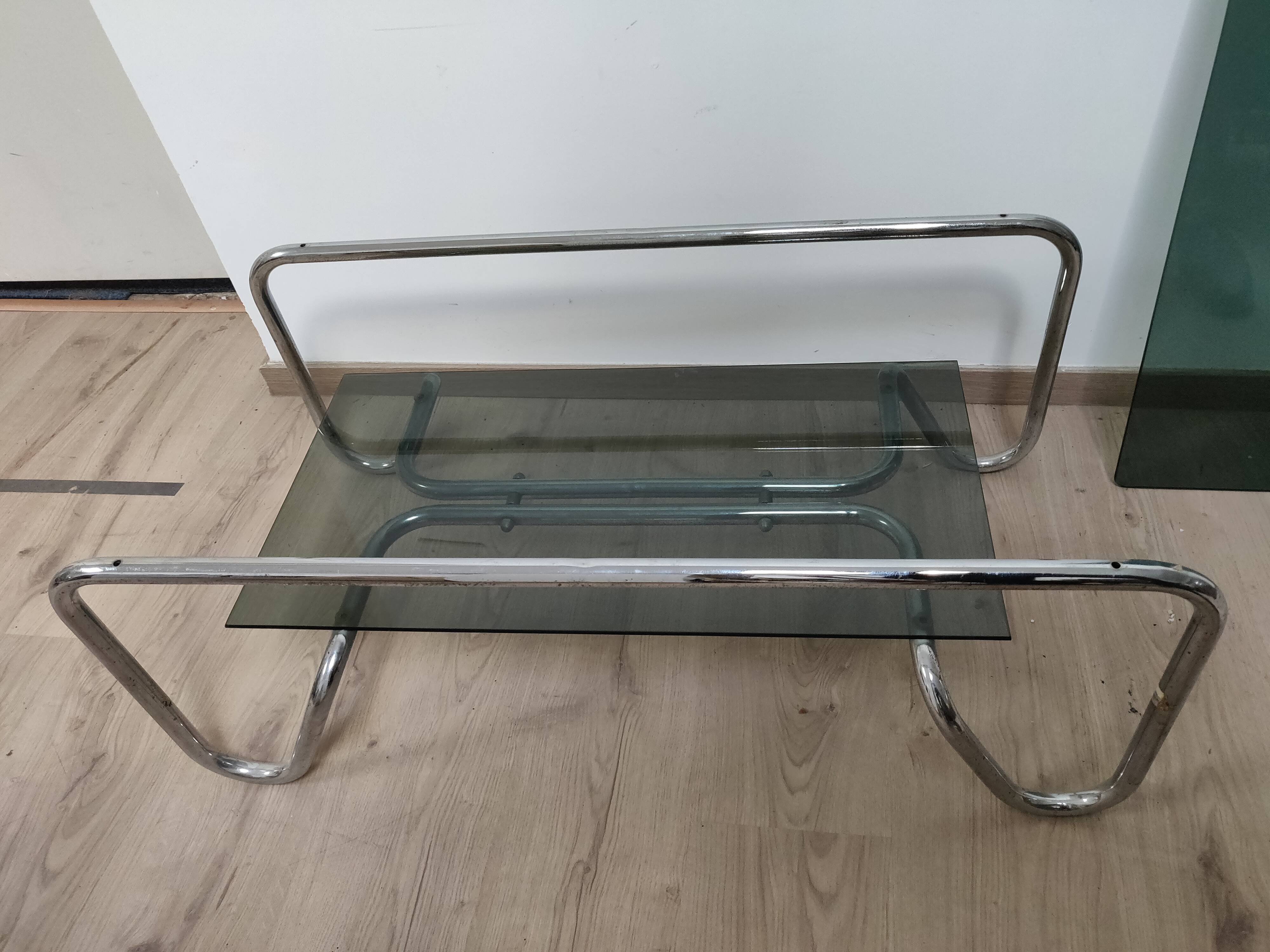 Coffee table in chrome metal and smoked glass design from the 70s