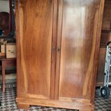 Armoire parisienne