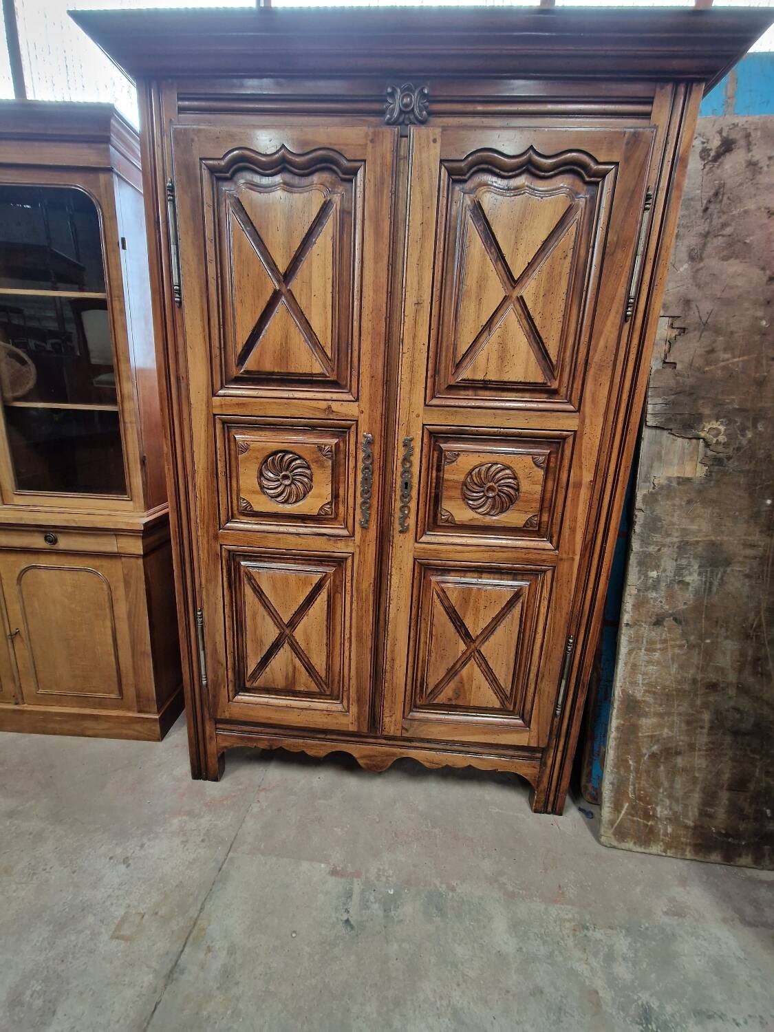 Armoire en noyer