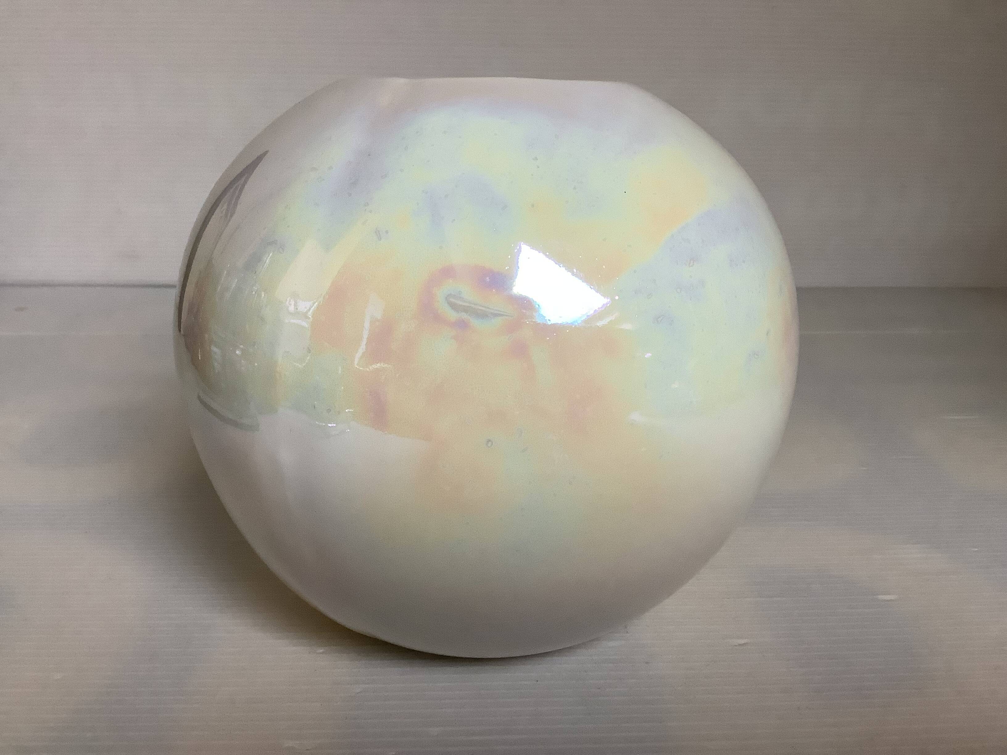 Iridescent white round vase
