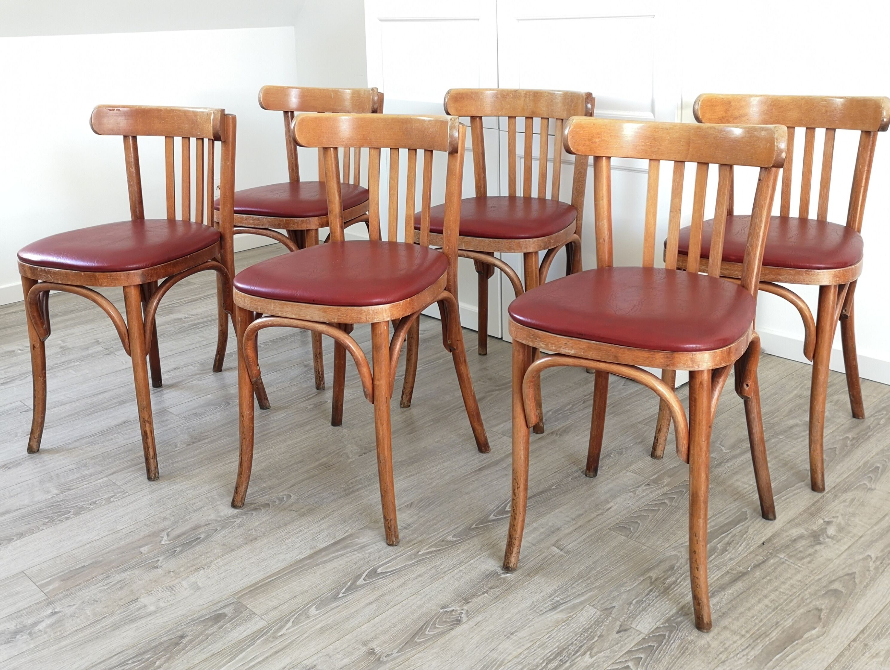 Set of 6 bistro chairs