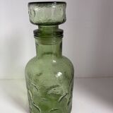 Set of 19 decorative items