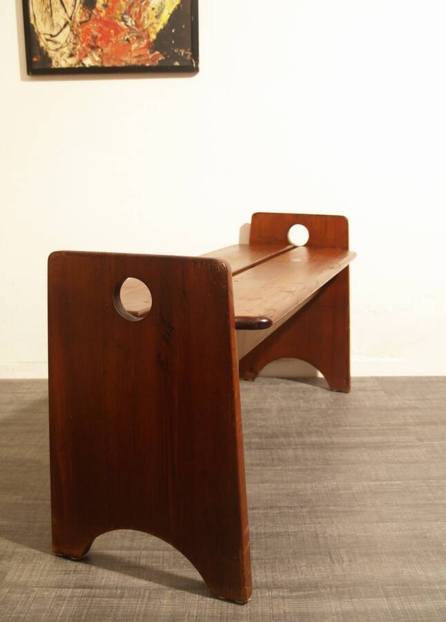 Bancs de design des années 60 de Gilbert Marklund.