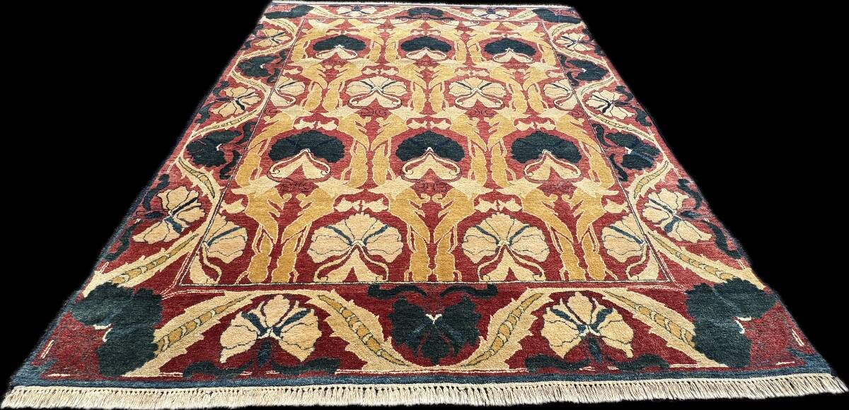 Indian floral rug after William Morris 308x240 cm
