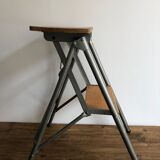 Stepladder, folding step