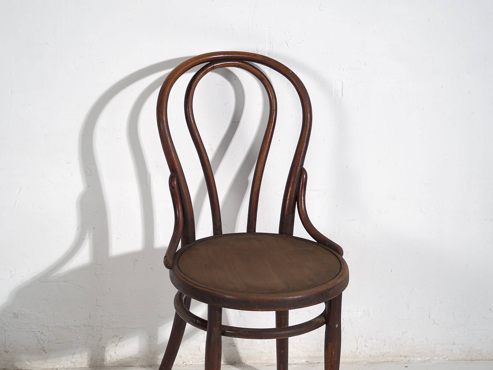 Antique Thonet Chairs No. 18 (c.1920). Set of 4 pieces #11