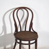Anciennes chaises Thonet n°18 (c.1920). Ensemble de 4 pièces #11