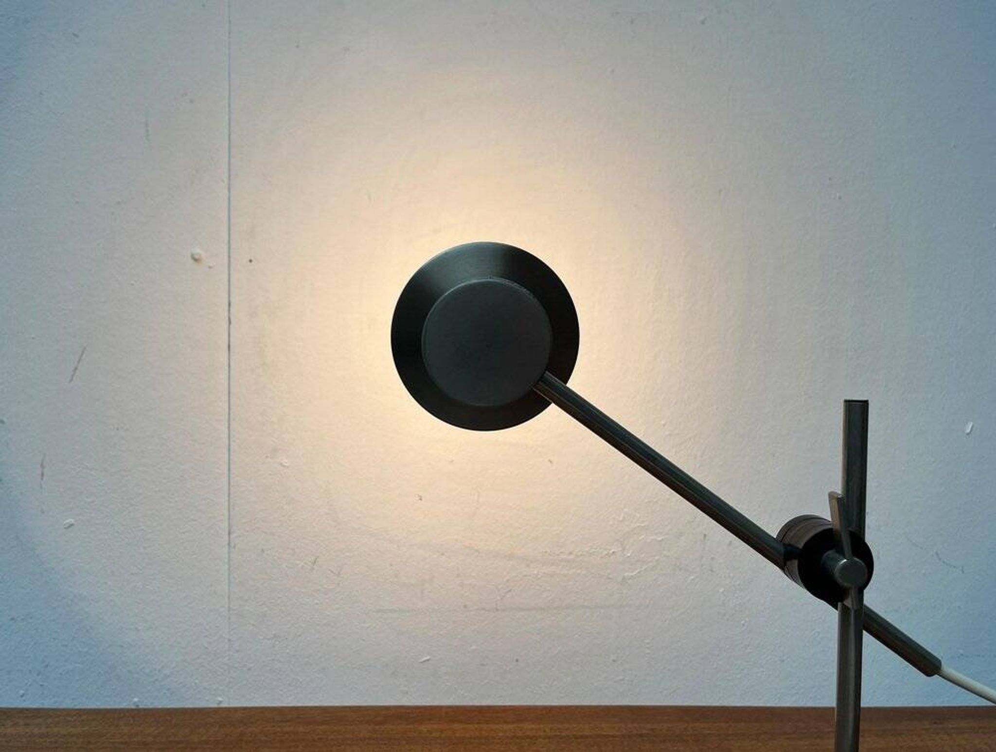 Lampe de table minimaliste milieu du siècle, années 1960