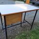 Bureau enfant année 60 70 et sa chaise