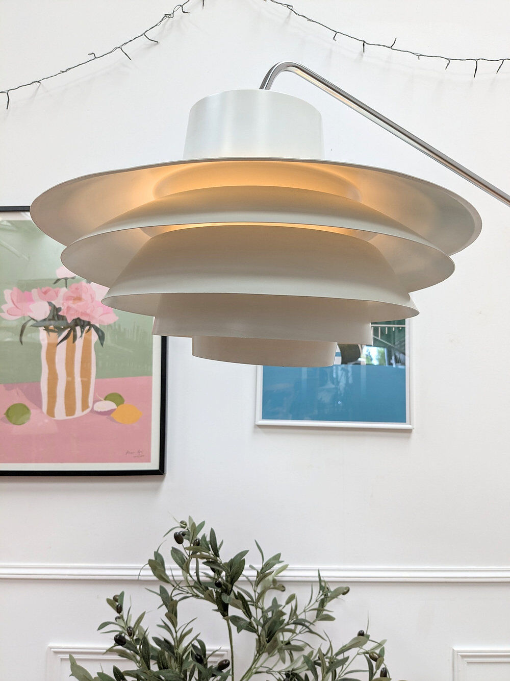 Modular floor lamp