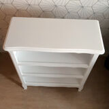 Bibus lacquered white.