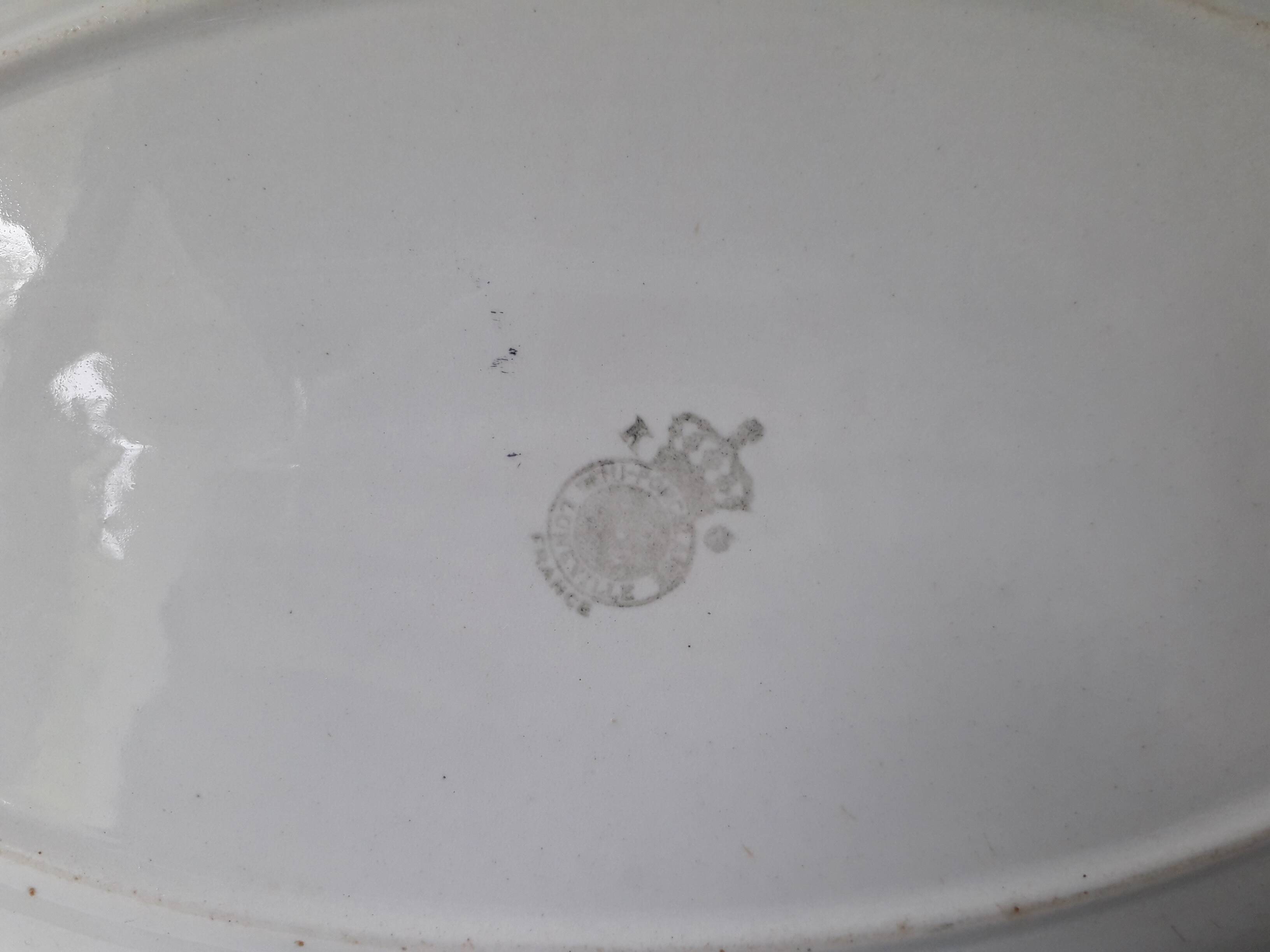 Oval Luneville porcelain dish (32.5x22.5cm) A1