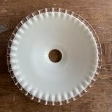Opaline suspension