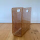 Lucite acrylique & tresse viennoise porte revues newspaper rack