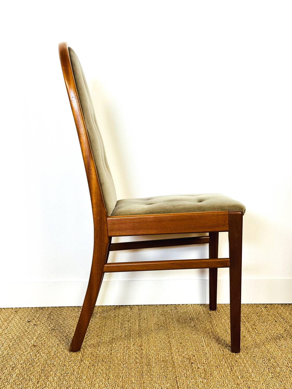 4 vintage chairs from the 1960s