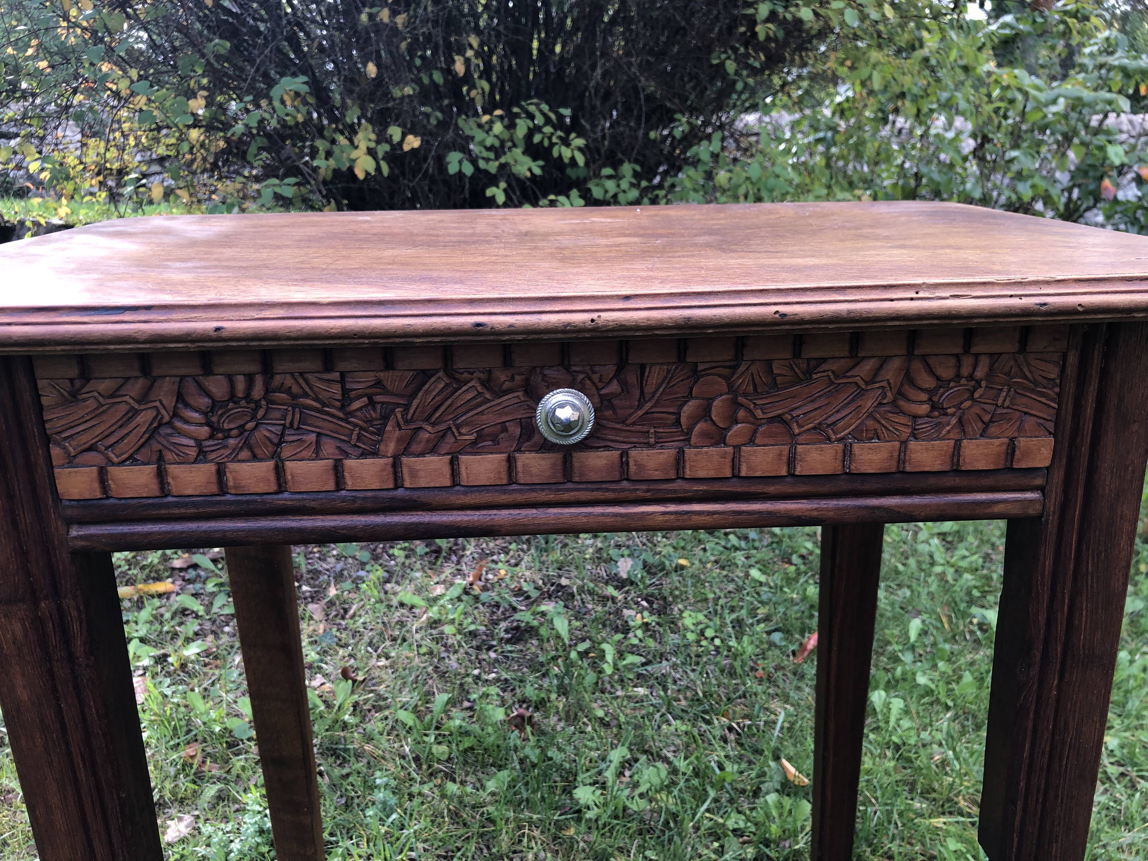 Art Deco side table