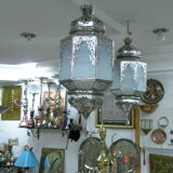 Eastern lantern