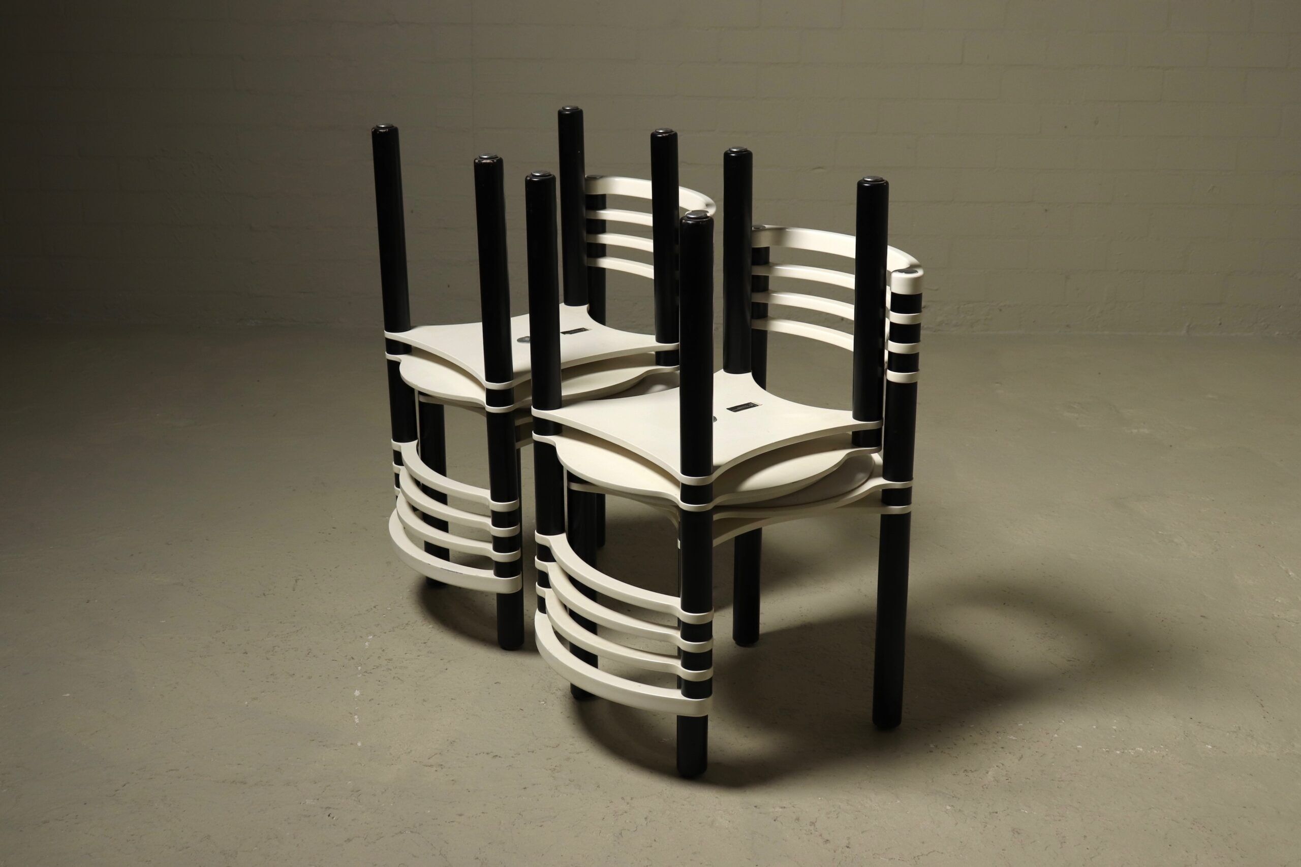 Set of 4 dining chairs model 6800 by Kurt Thut for Dietiker, 1980s