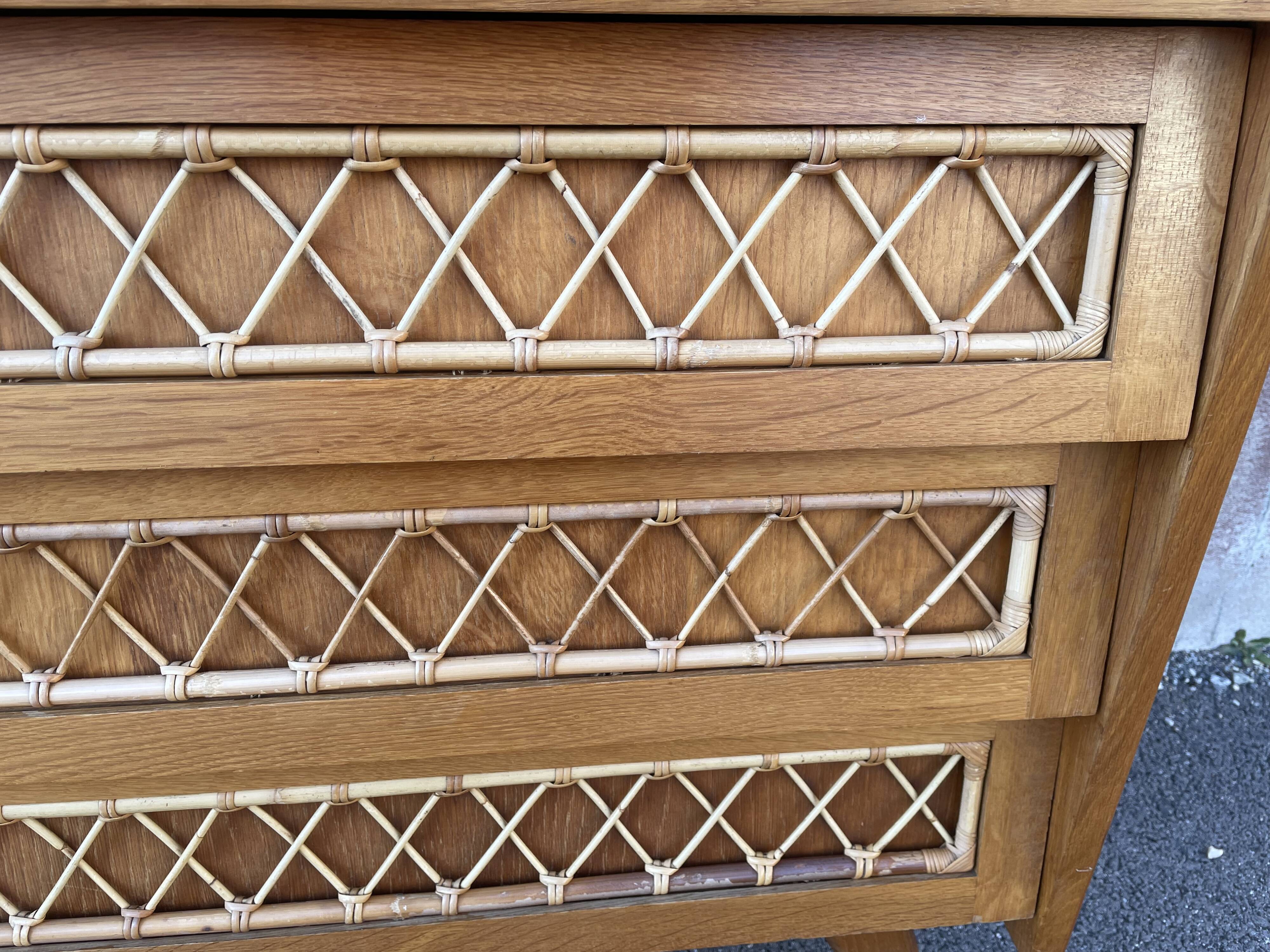 Commode bois et rotin