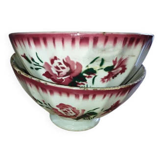 Bowls Faïencerie de Sarreguemines with rose decoration (the two red ones)