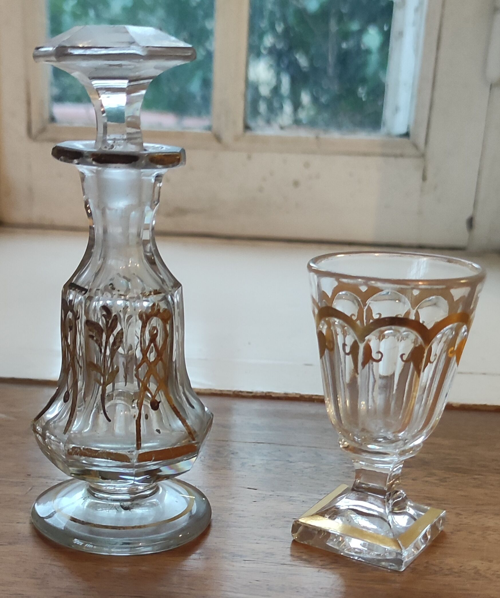 Carafon and small crystal glass from Baccarat/19th century
