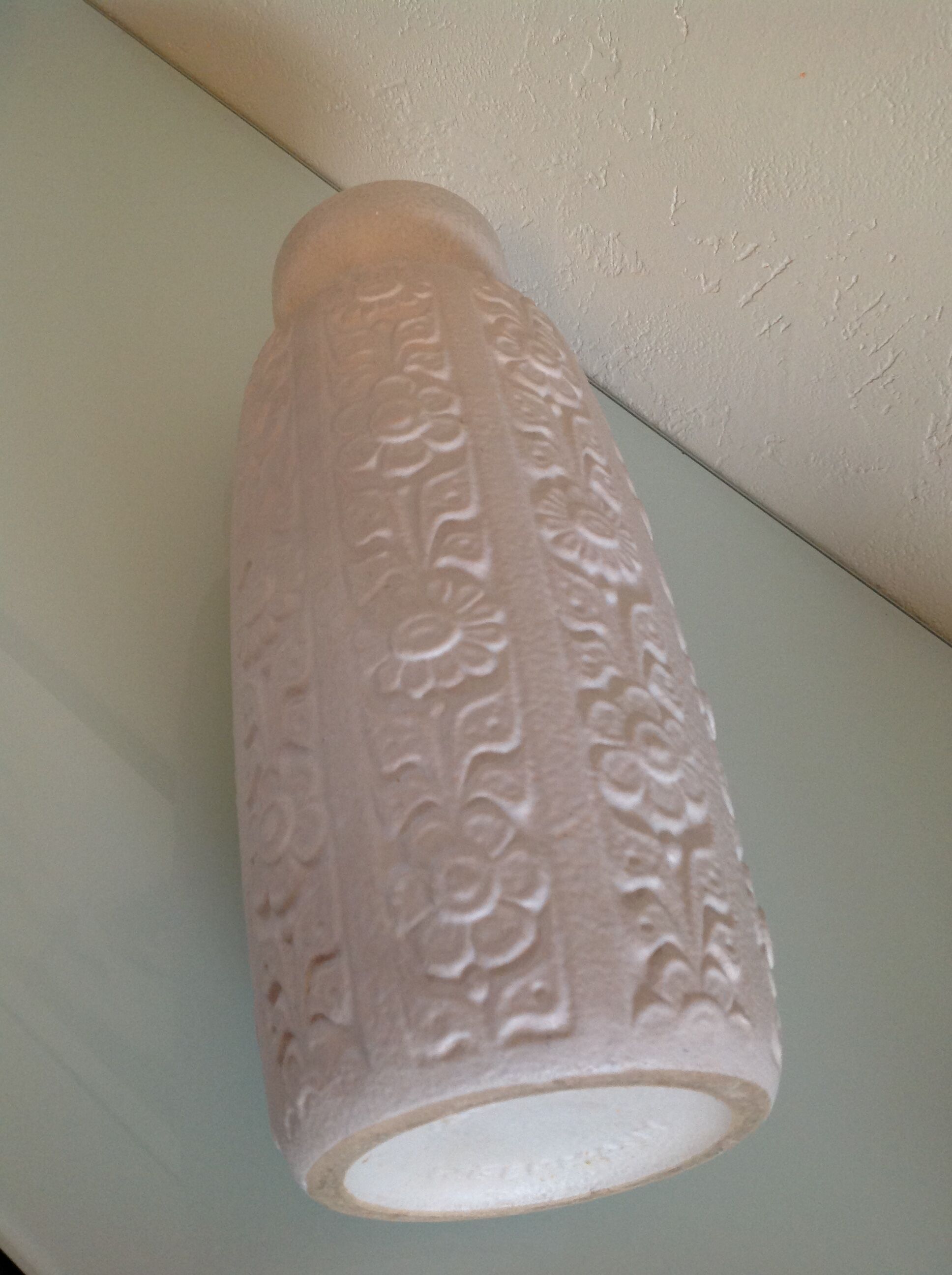 White décor vase flowers ceramic Scandinavian style