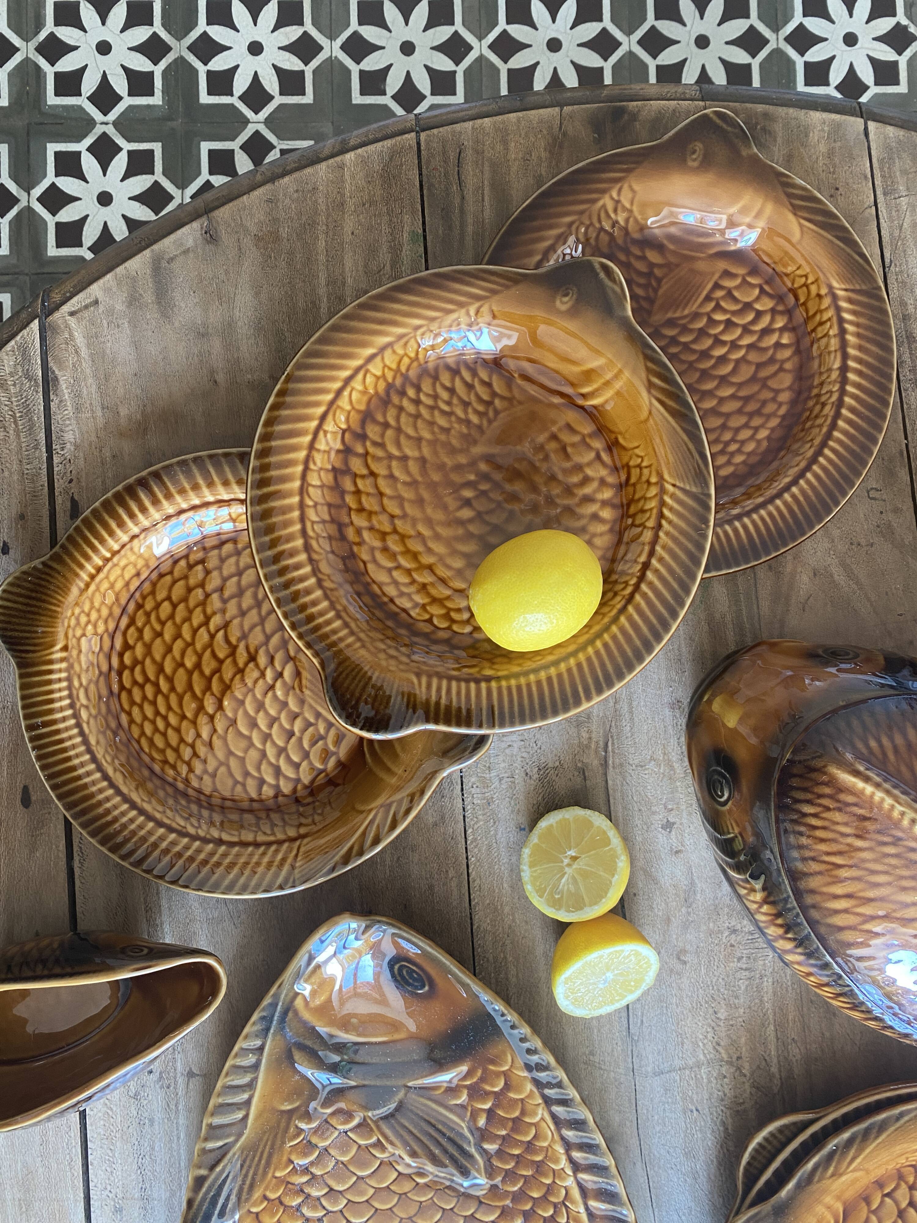 Set of 6 vintage Sarreguemines plates in the shape of fish